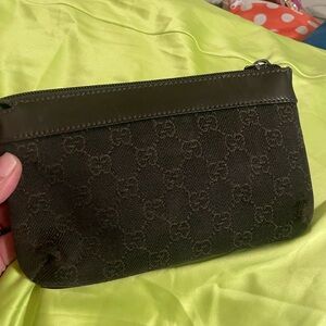 3 Unlisted wallets and Gucci Dark Brown Monogram